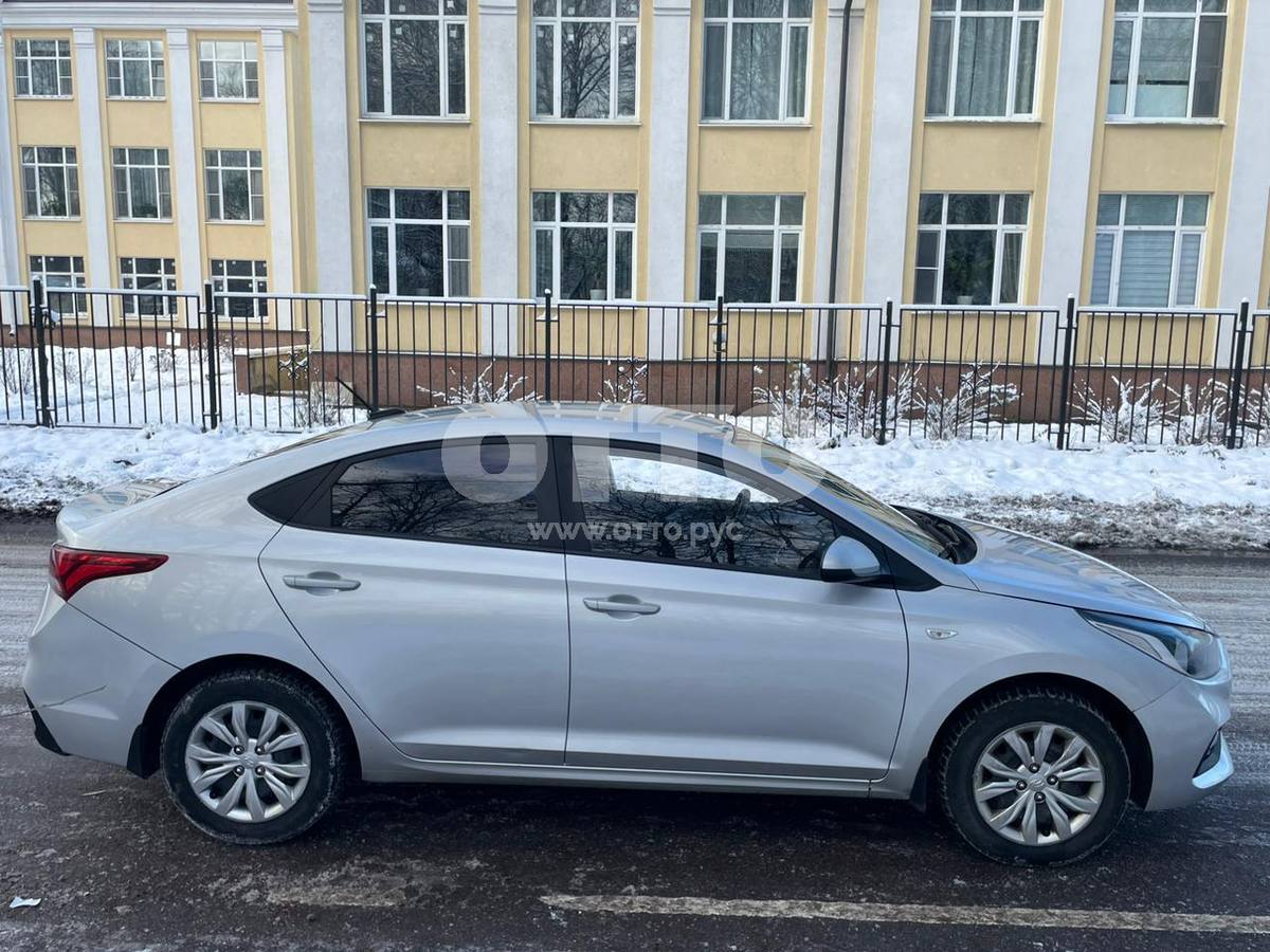 Hyundai Solaris II седан продажа 6