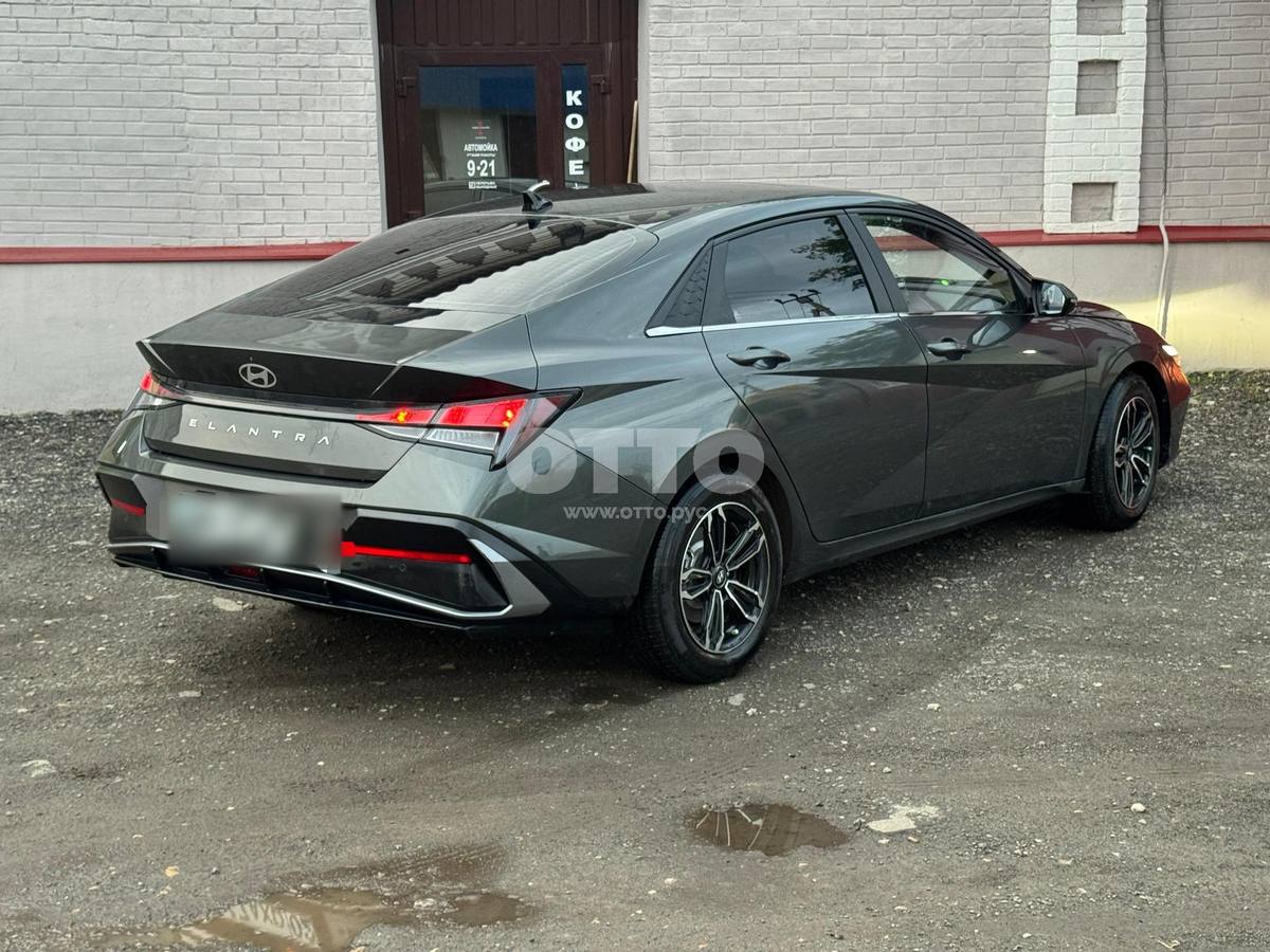 Hyundai Elantra VII (CN7) Рестайлинг седан продажа 4