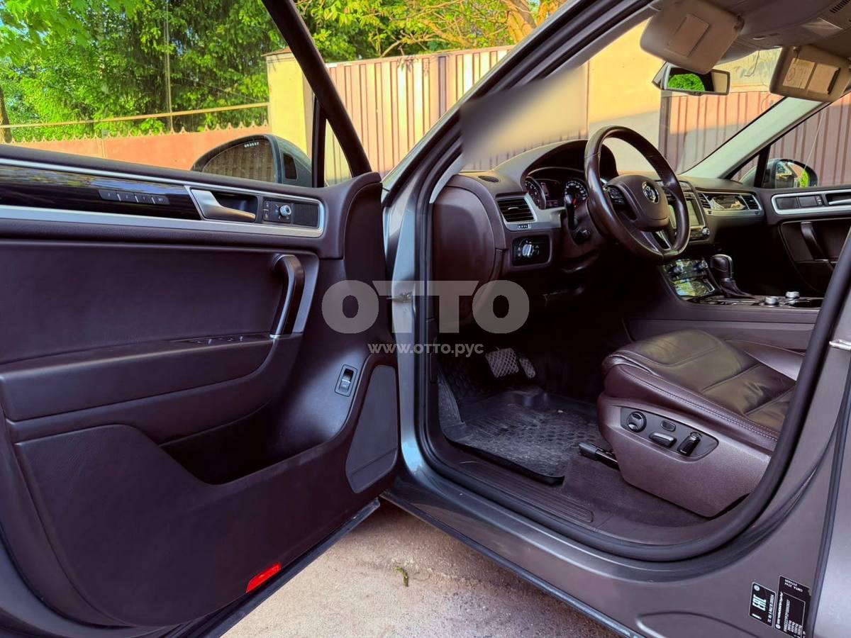 Volkswagen Touareg II Рестайлинг внедорожник 5 дв. продажа 4