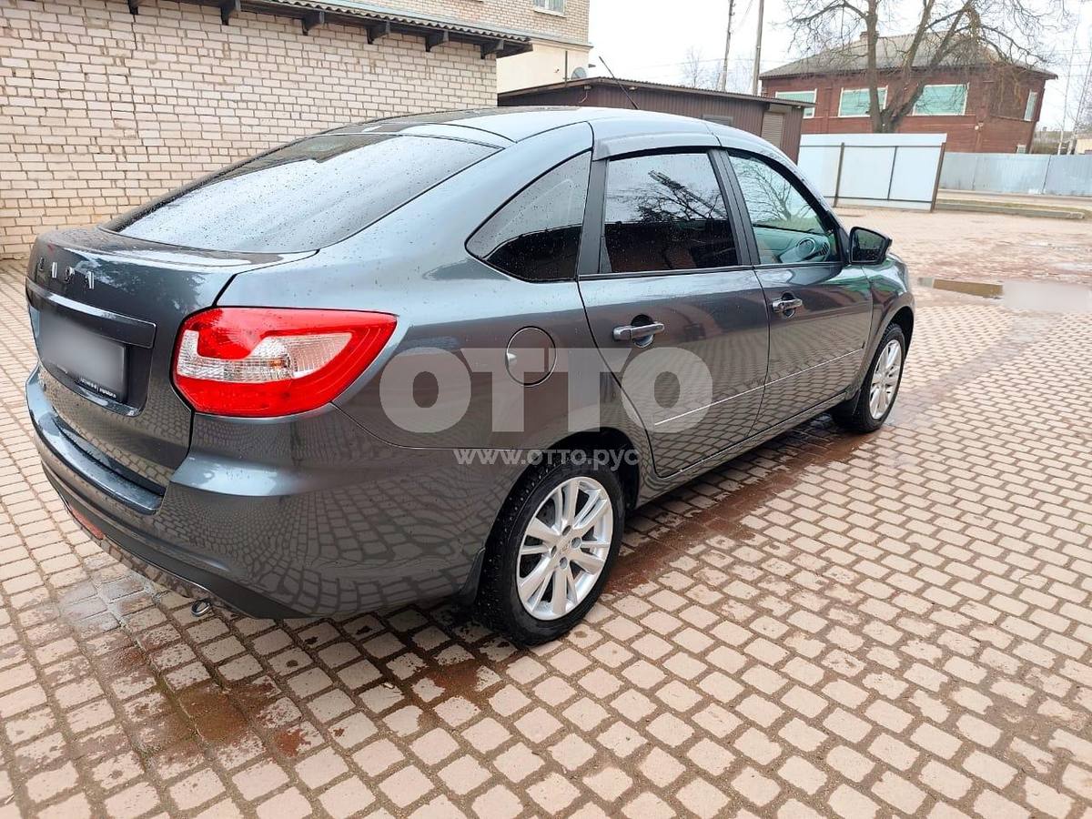 Lada (ВАЗ) Granta I Рестайлинг лифтбек продажа 3
