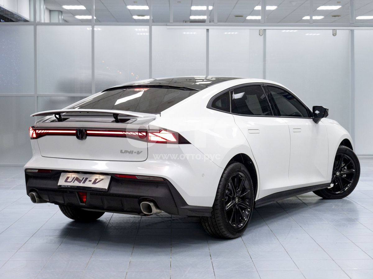 Changan UNI-V 1 поколение лифтбек продажа 4