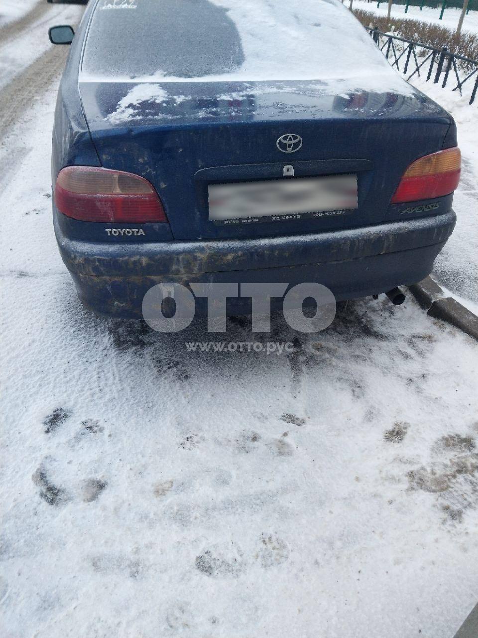 Toyota Avensis I Рестайлинг седан продажа 5