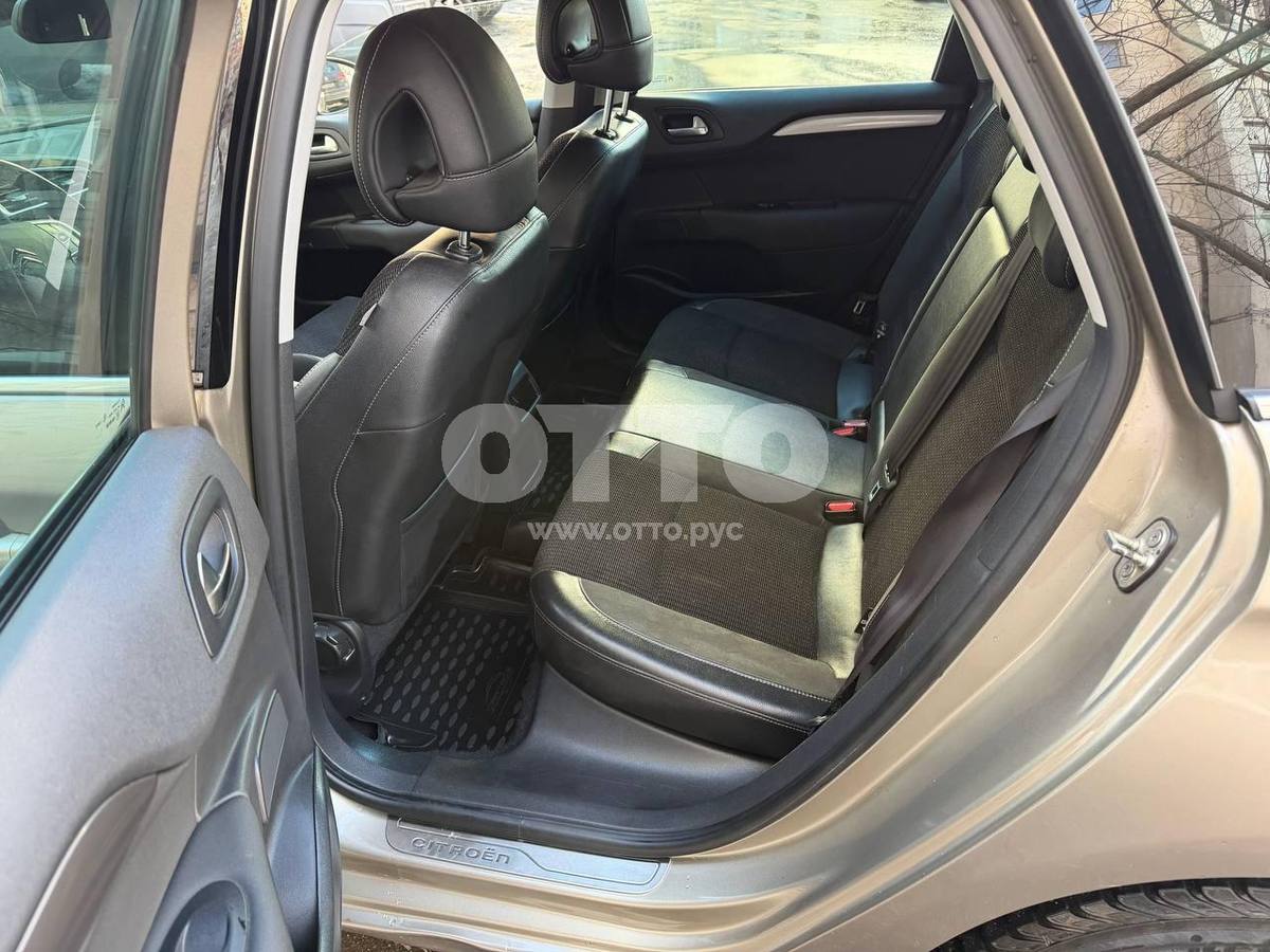 Citroen C4 II хэтчбек 5 дв. продажа 6