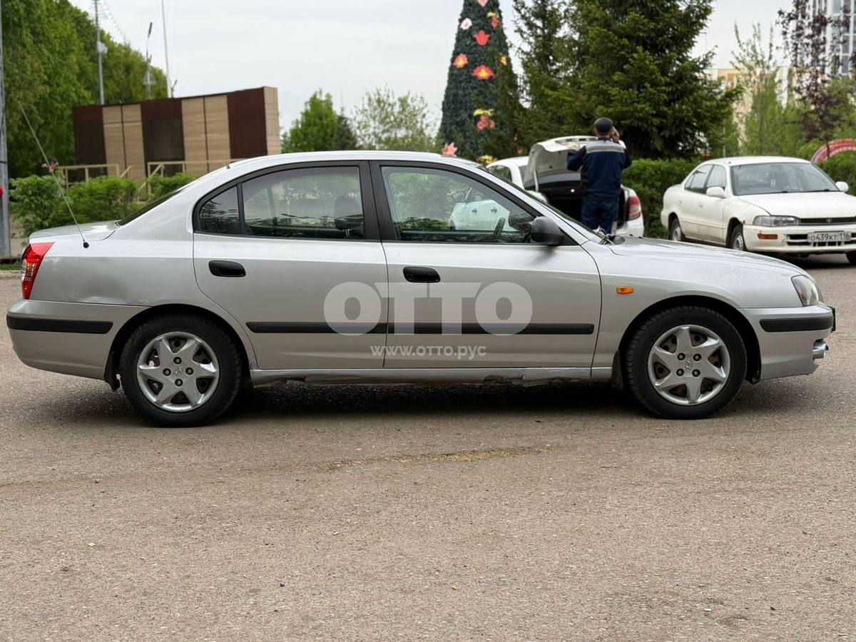 Hyundai Elantra III (XD2) Рестайлинг седан продажа 6