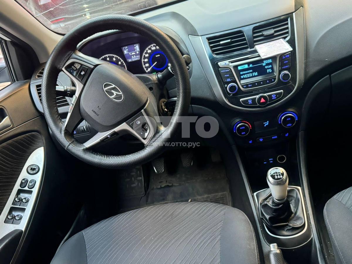 Hyundai Solaris I Рестайлинг седан продажа 6