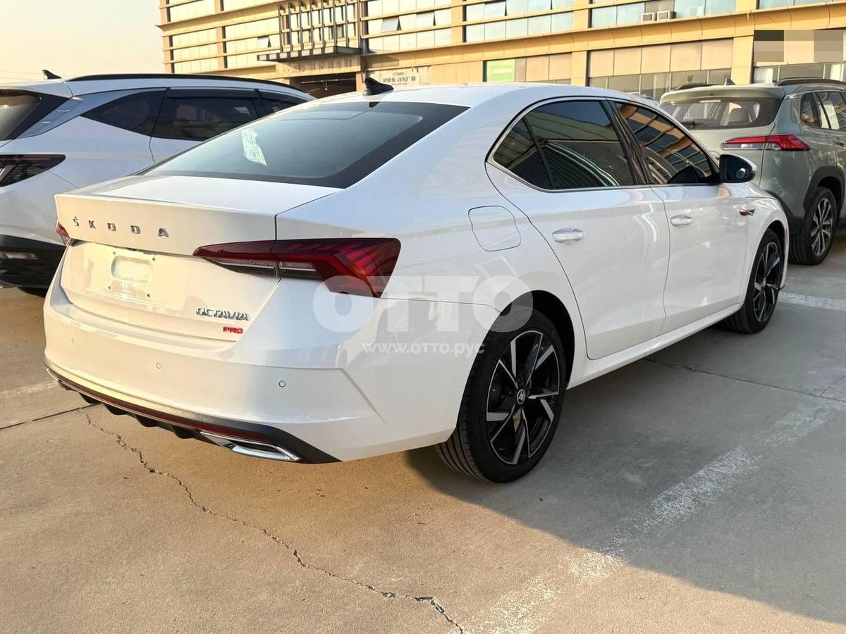 Skoda Octavia IV (A8) лифтбек продажа 3
