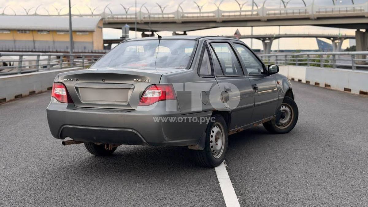 Daewoo Nexia I Рестайлинг седан продажа 3