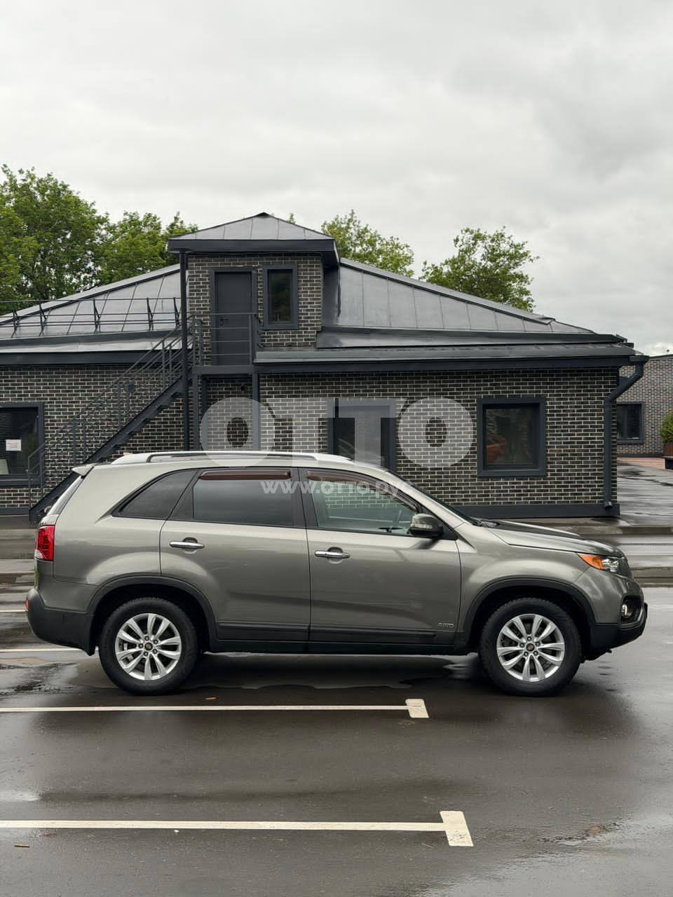 Kia Sorento II внедорожник 5 дв. продажа 6