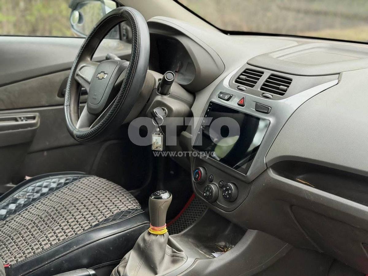 Chevrolet Cobalt II седан продажа 5