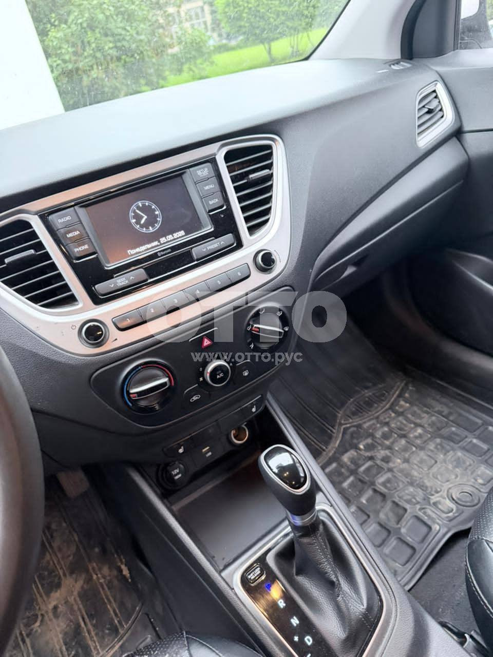 Hyundai Solaris II Рестайлинг седан продажа 6