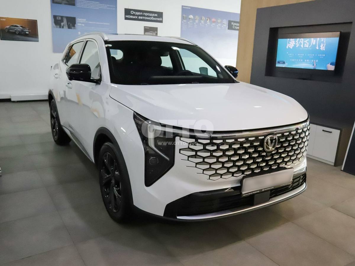 Changan UNI-S (CS55 Plus) 1 поколение внедорожник 5 дв. продажа 5