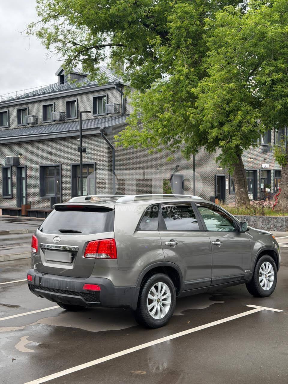 Kia Sorento II внедорожник 5 дв. продажа 5