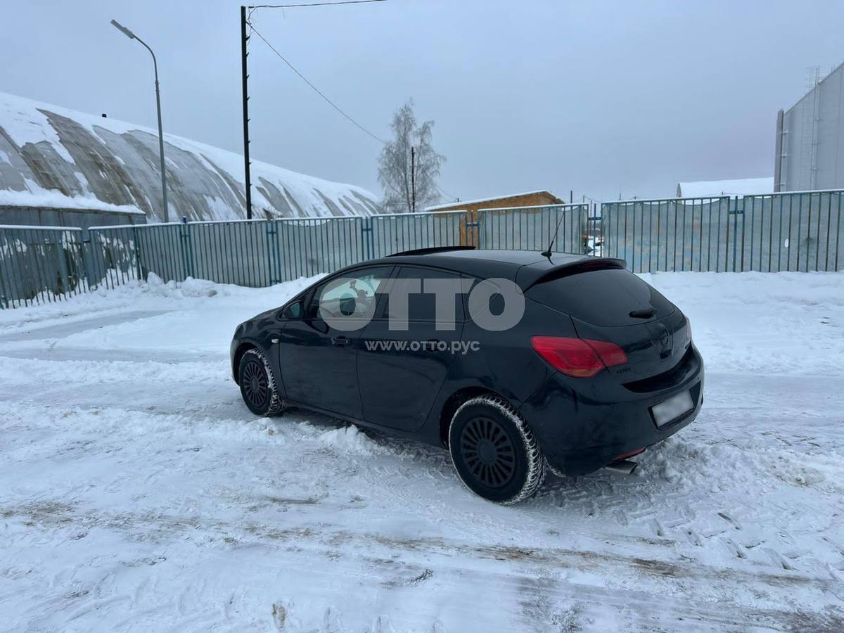Opel Astra J хэтчбек 5 дв. продажа 3