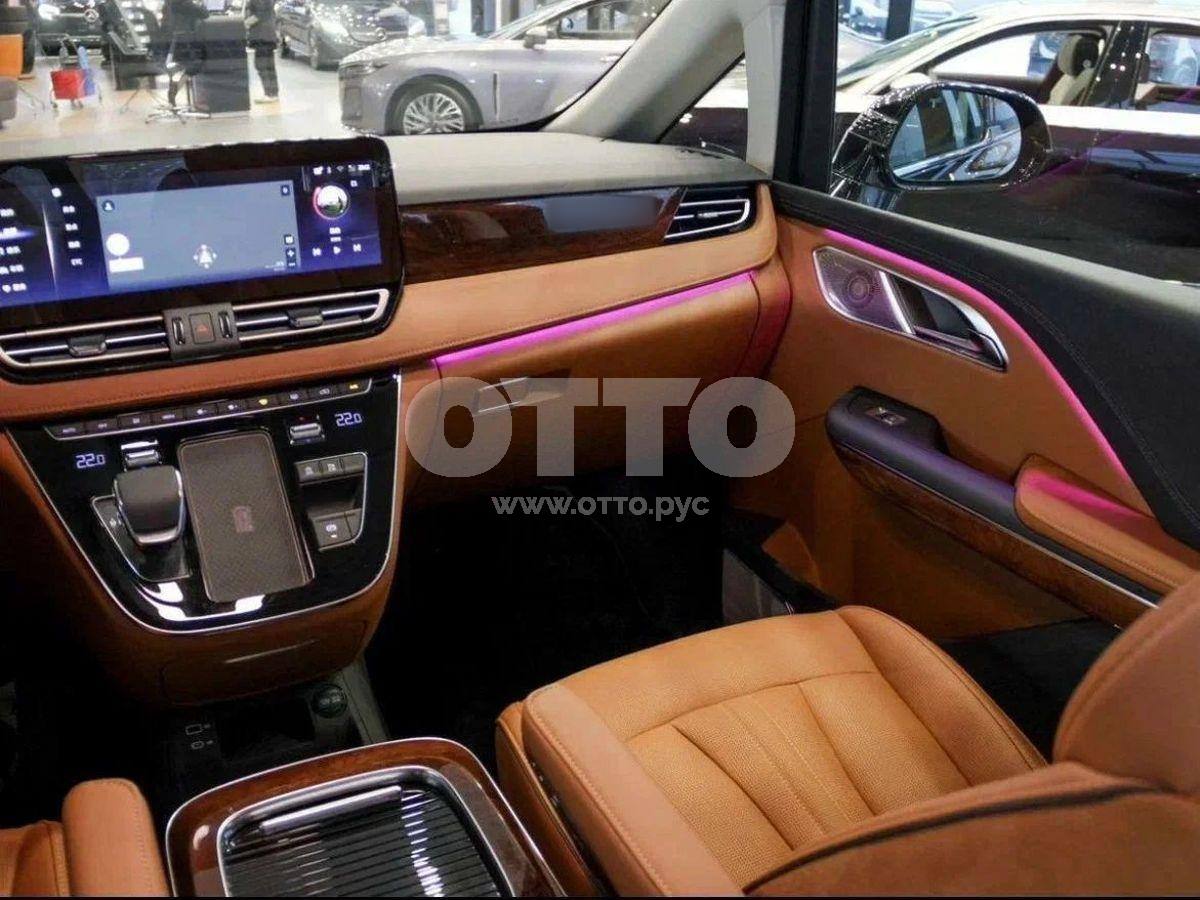 Hongqi HQ9 1 поколение минивэн продажа 5