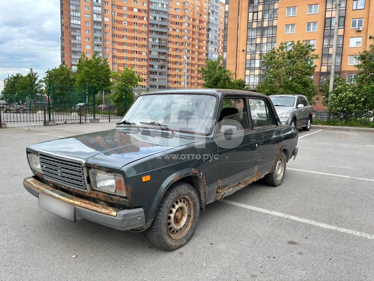 Lada (ВАЗ) 2107 1 поколение седан продажа 2