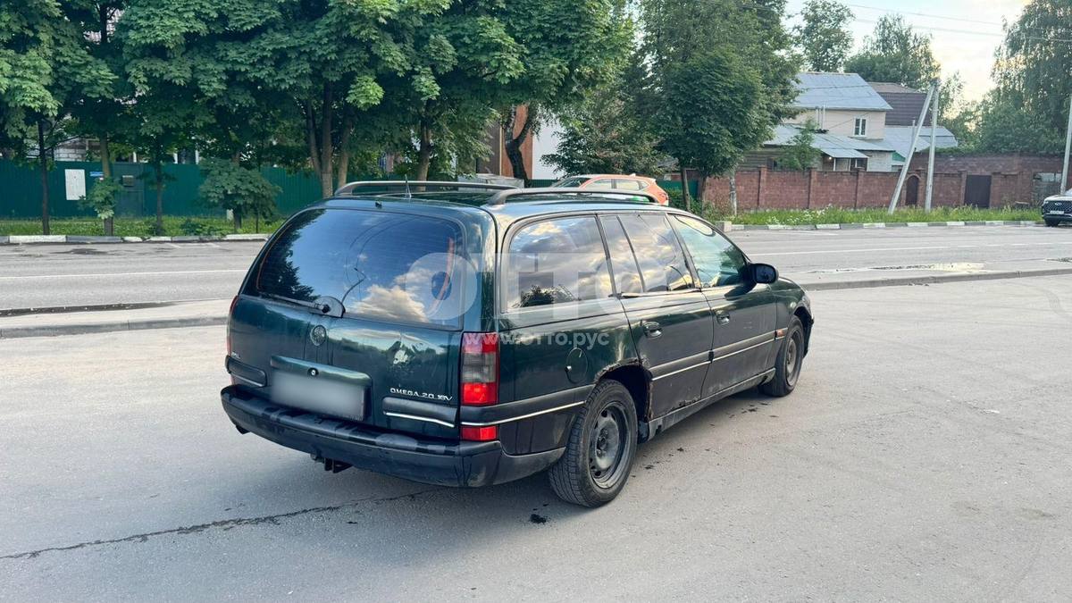 Opel Omega B универсал 5 дв. продажа 4