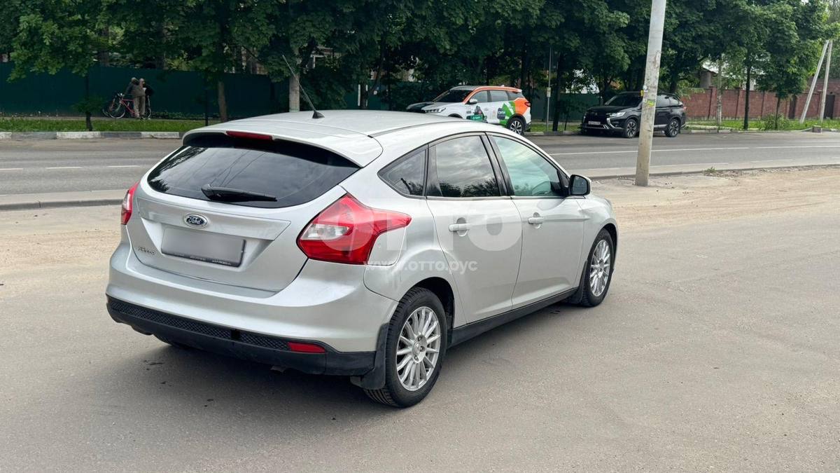 Ford Focus III хэтчбек 5 дв. продажа 4