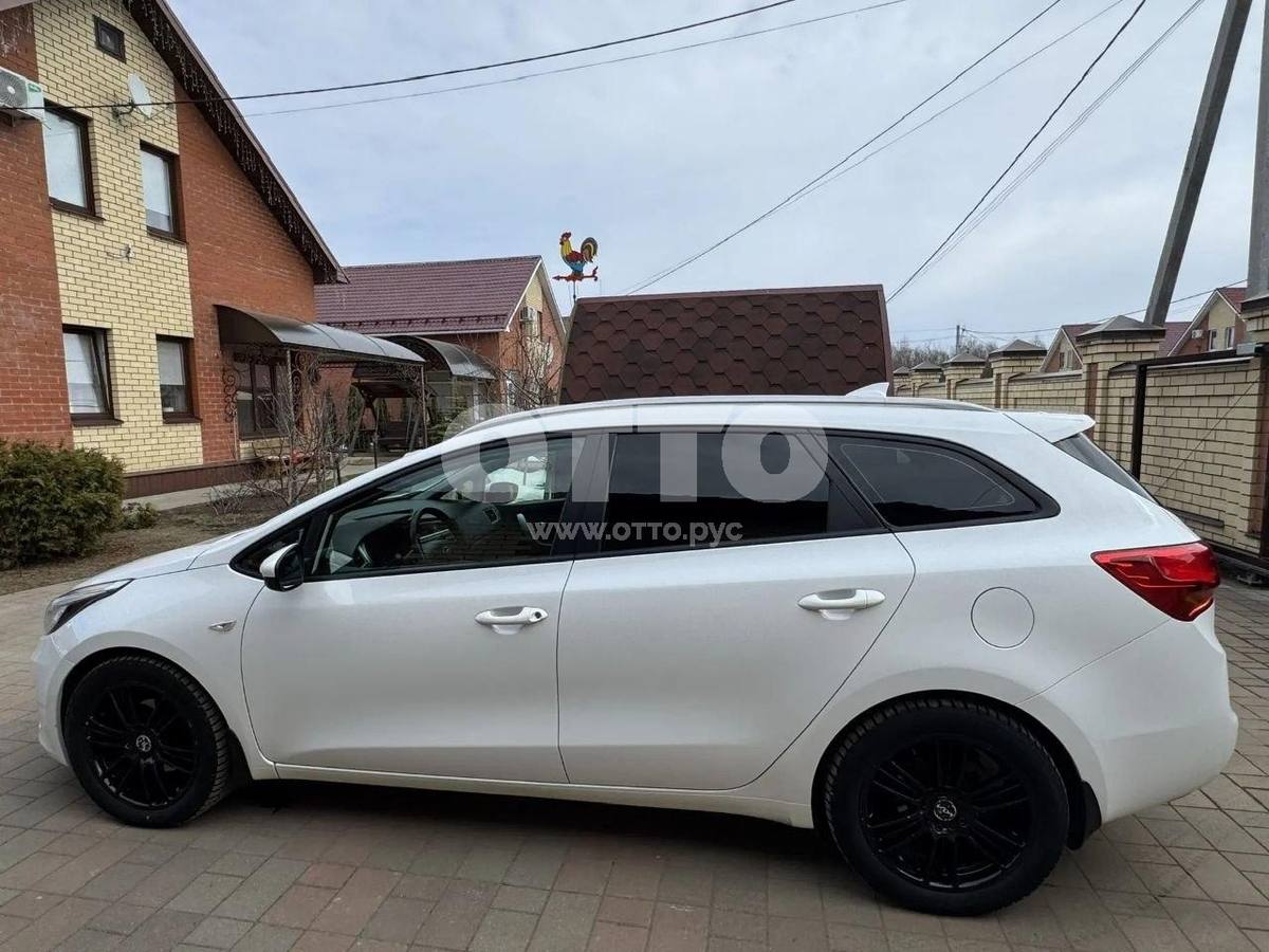 Kia Ceed II Рестайлинг универсал 5 дв. продажа 5