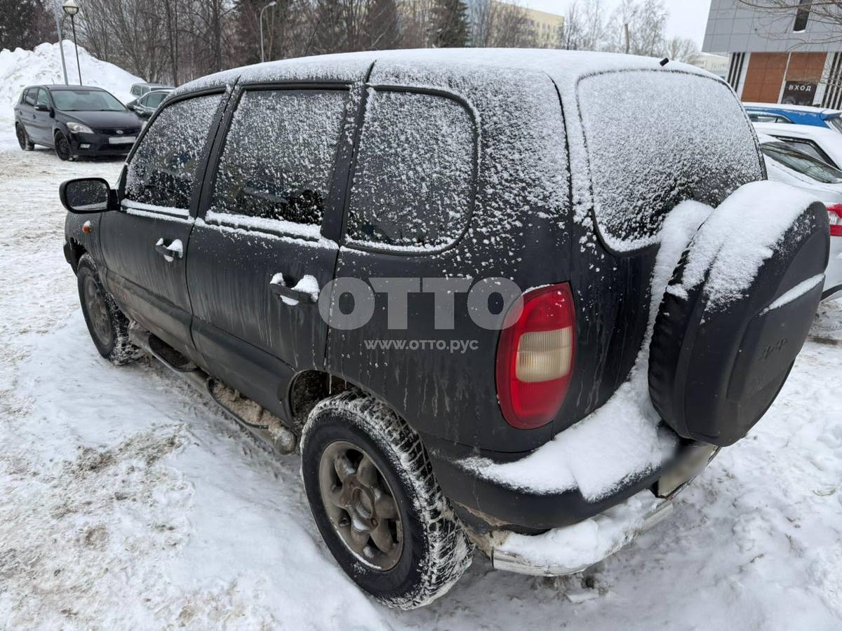 Chevrolet Niva I внедорожник 5 дв. продажа 3