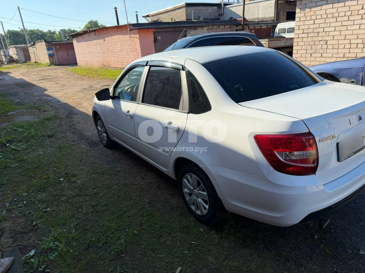 Lada (ВАЗ) Granta I Рестайлинг седан продажа 4