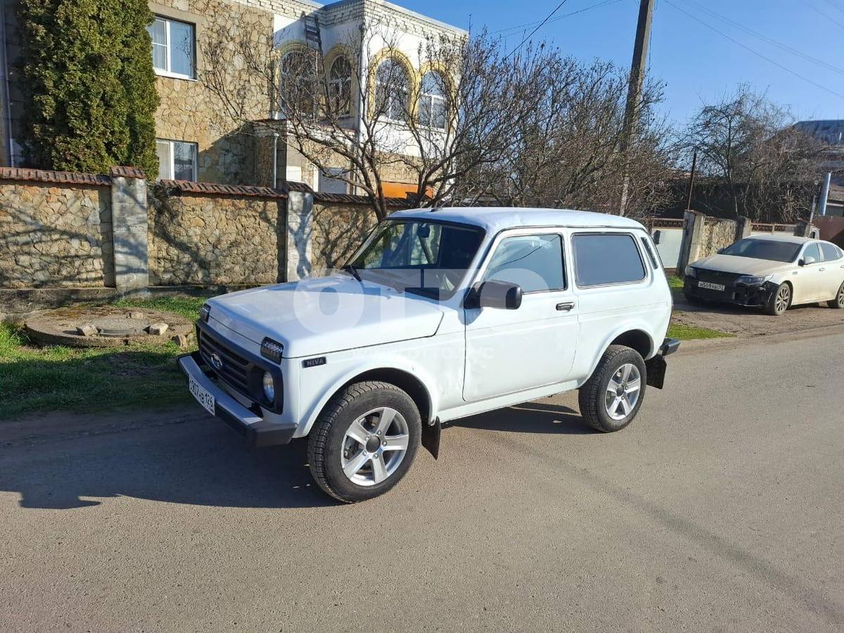 Lada (ВАЗ) Niva Legend 1 поколение внедорожник 3 дв. продажа