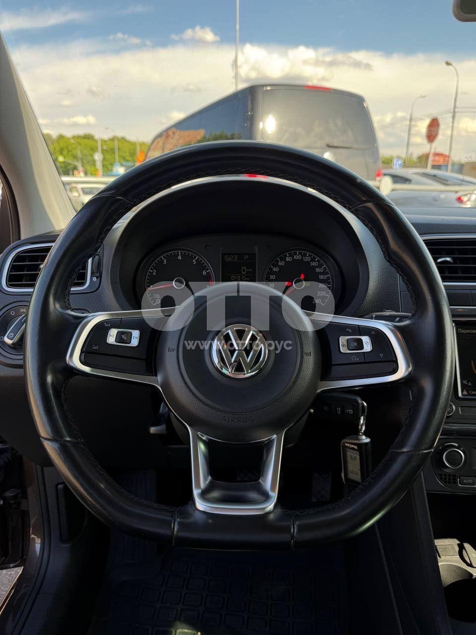 Volkswagen Polo V Рестайлинг седан продажа 6