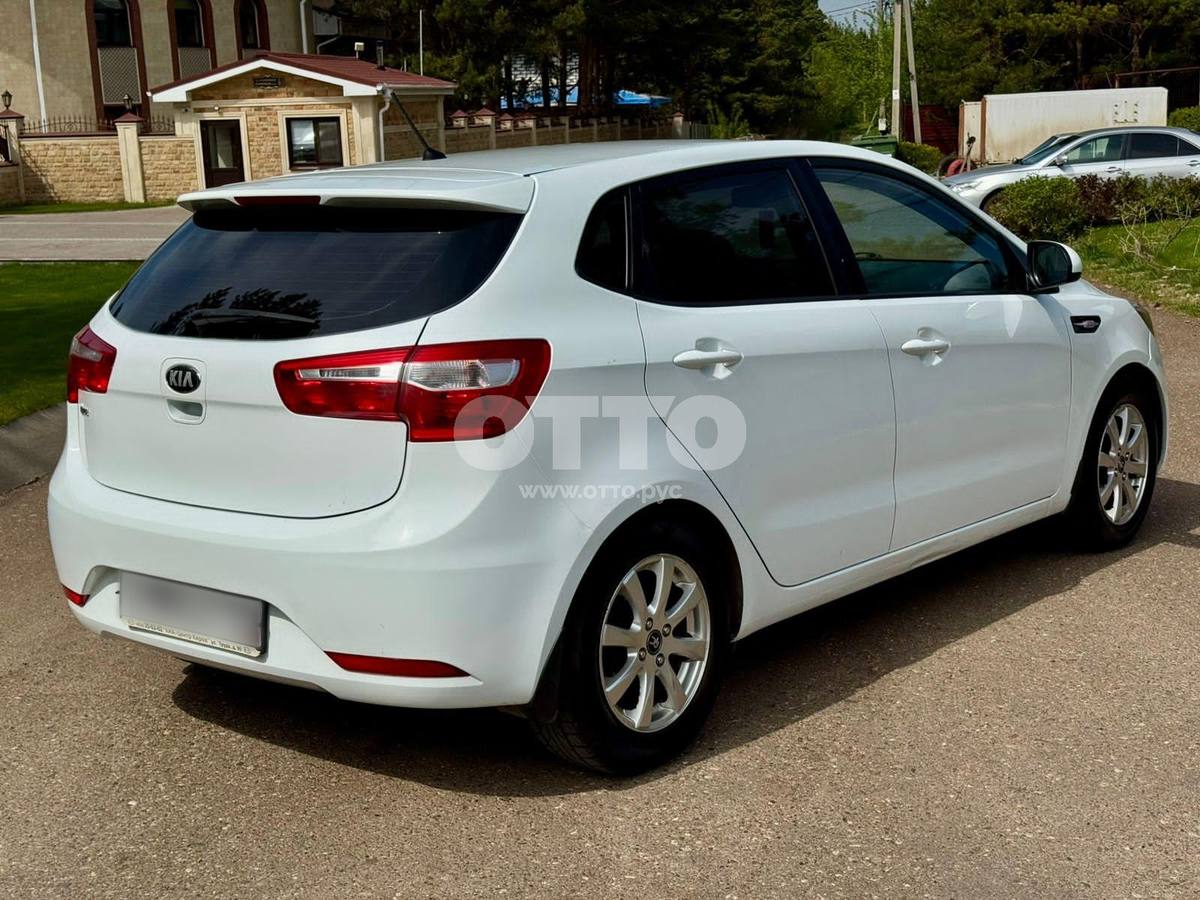 Kia Rio III хэтчбек 5 дв. продажа 4