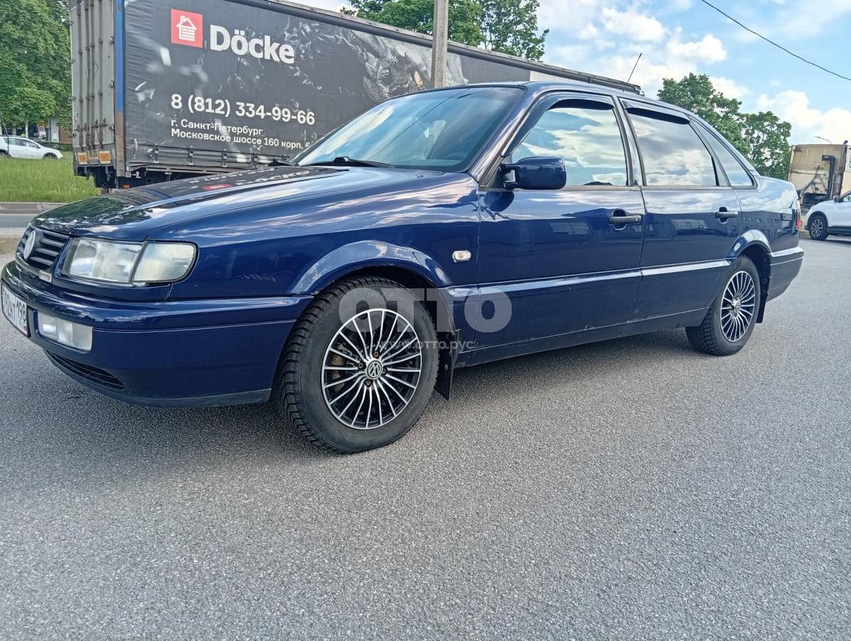 Volkswagen Passat B4 седан продажа 3