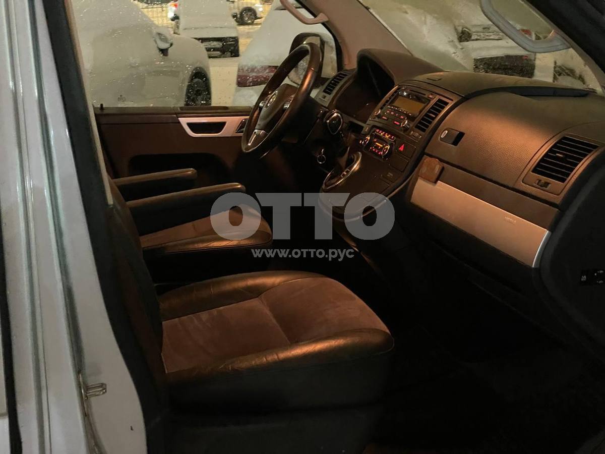 Volkswagen Multivan T5 Рестайлинг минивэн long продажа 4