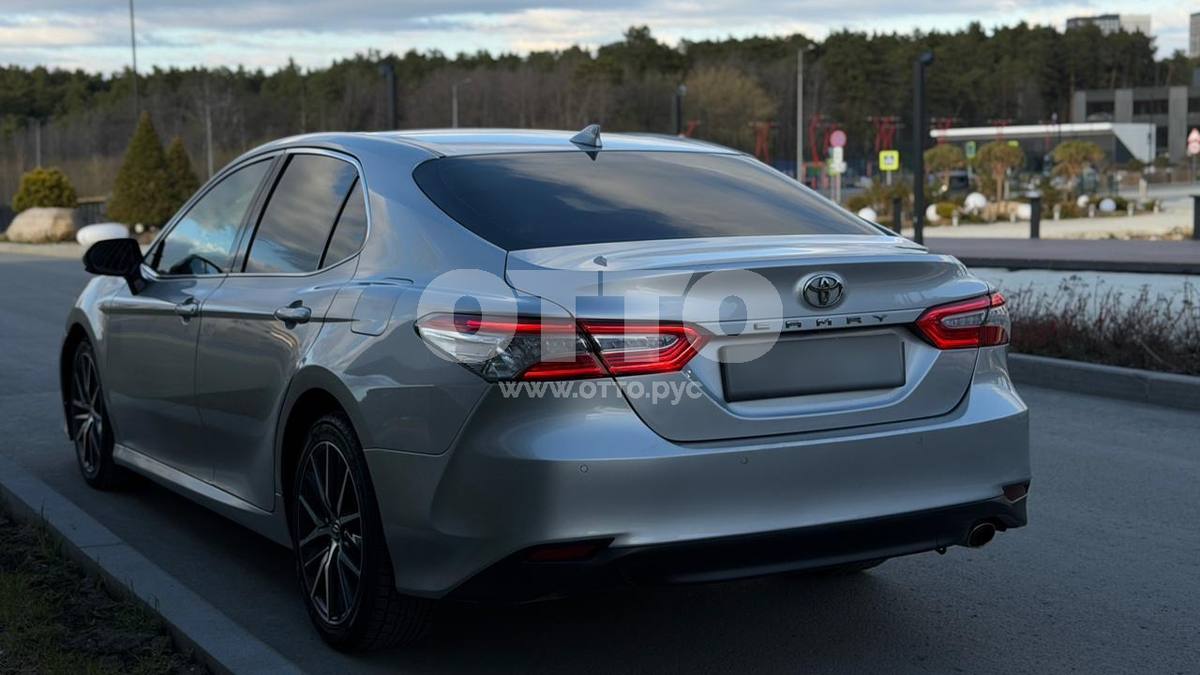 Toyota Camry VIII (XV70) Рестайлинг седан продажа 3