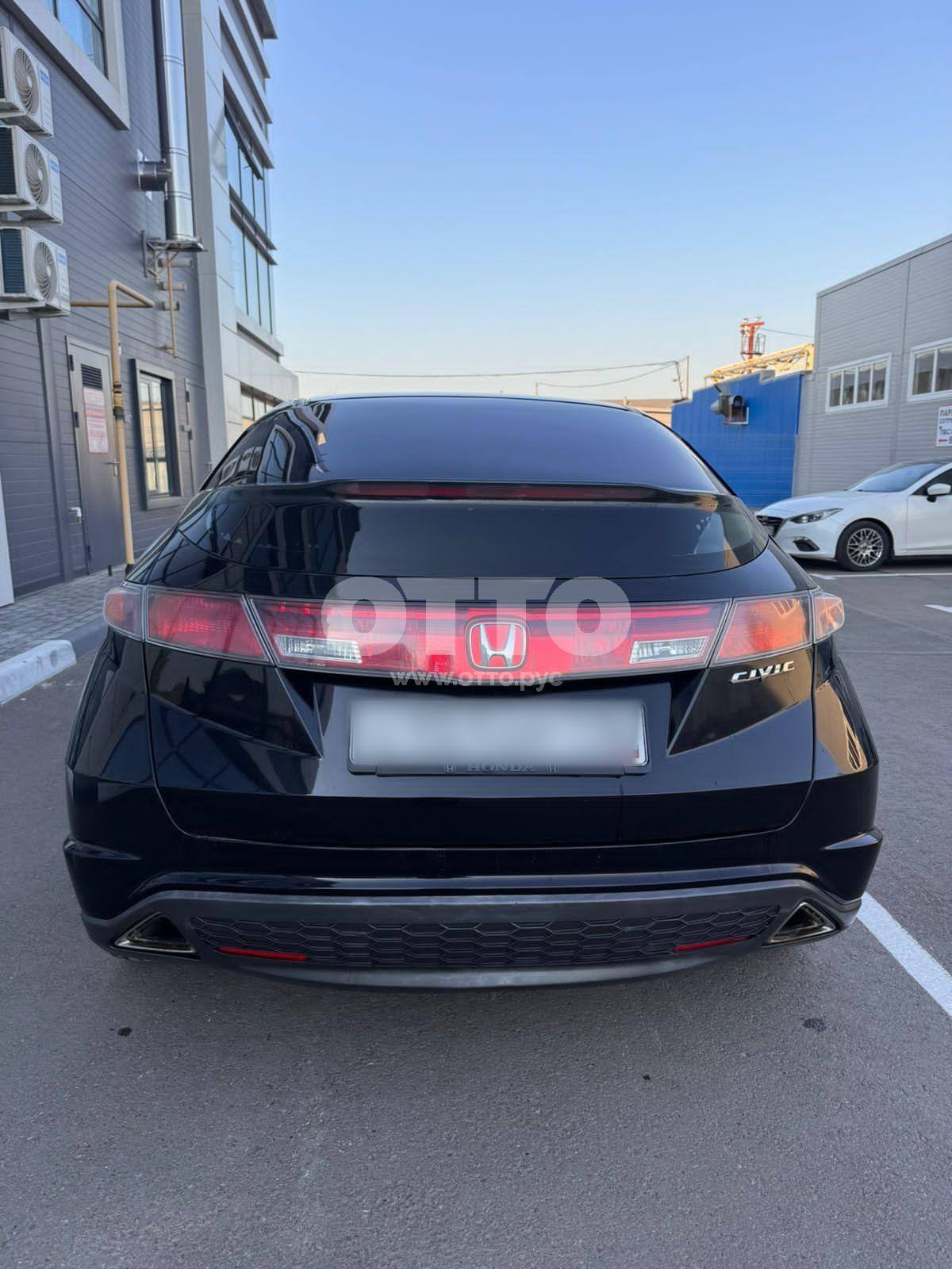 Honda Civic VIII хэтчбек 5 дв. продажа 5
