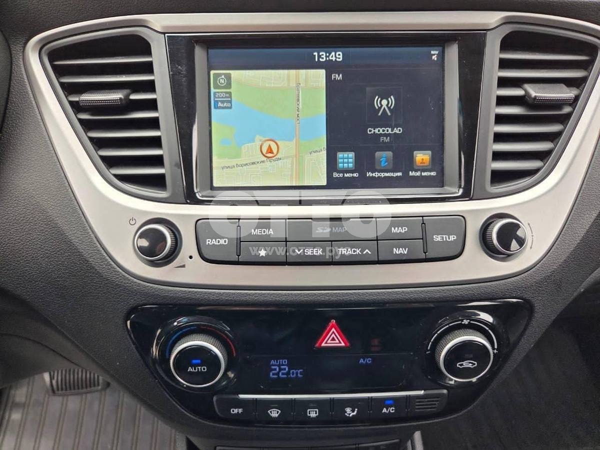 Hyundai Solaris II седан продажа 6