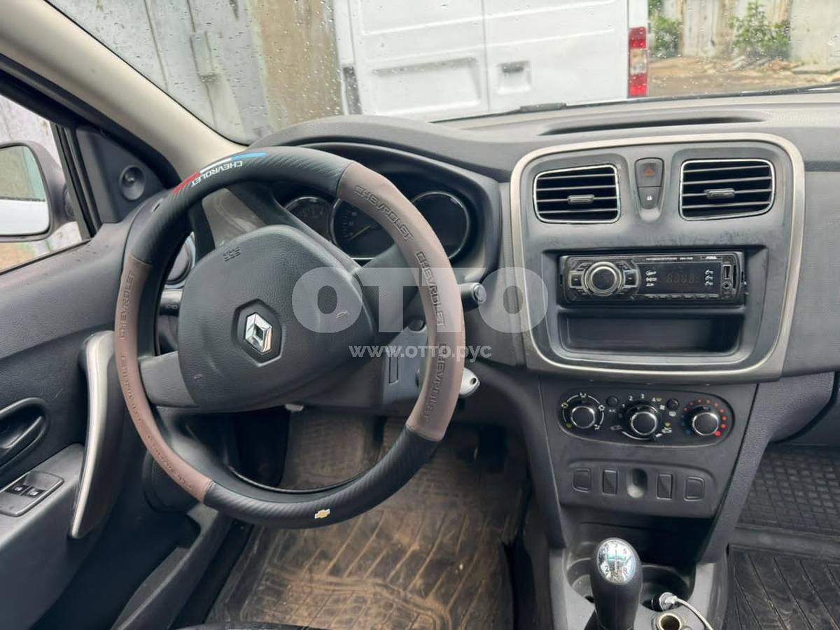 Renault Logan II седан продажа 5