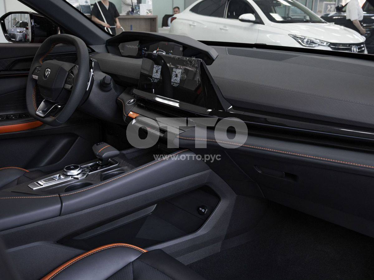 Changan UNI-V 1 поколение лифтбек продажа 5