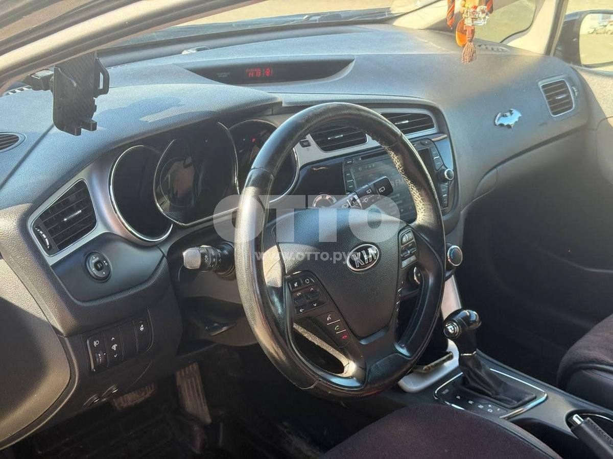 Kia Ceed II хэтчбек 5 дв. продажа 5