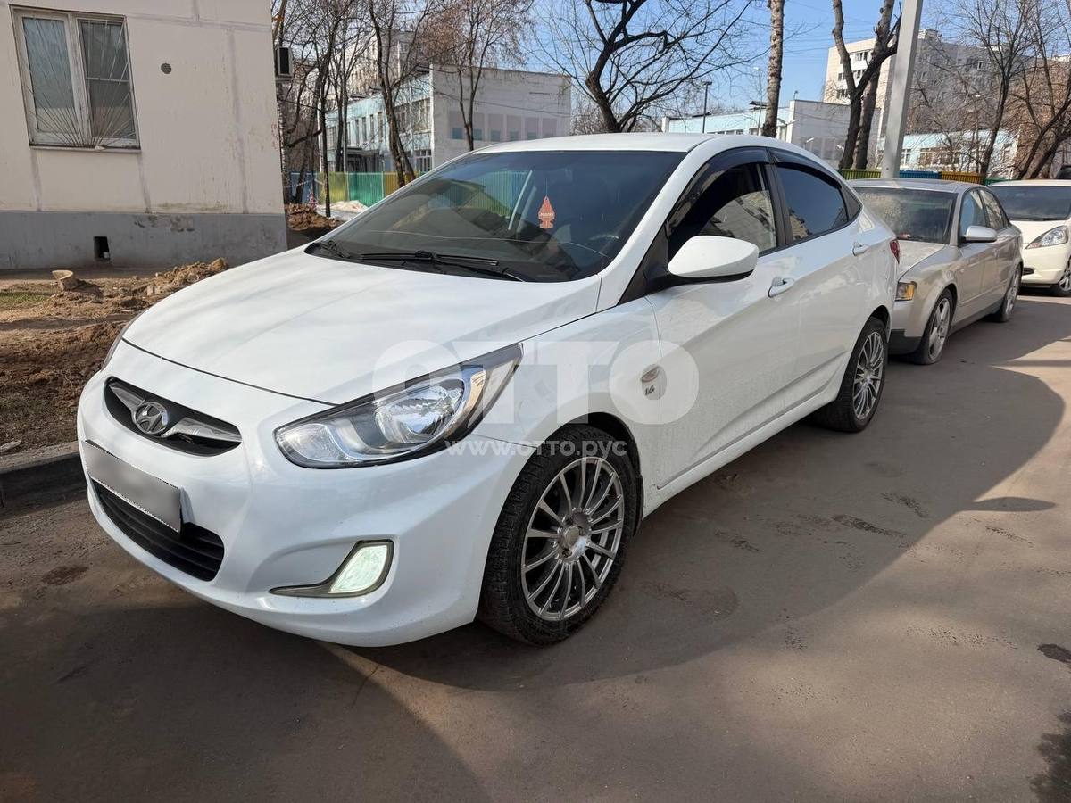 Hyundai Solaris I седан продажа
