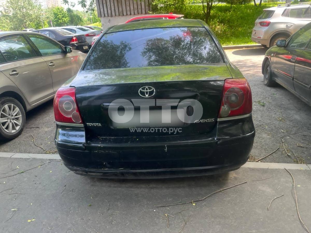 Toyota Avensis II Рестайлинг седан продажа 3