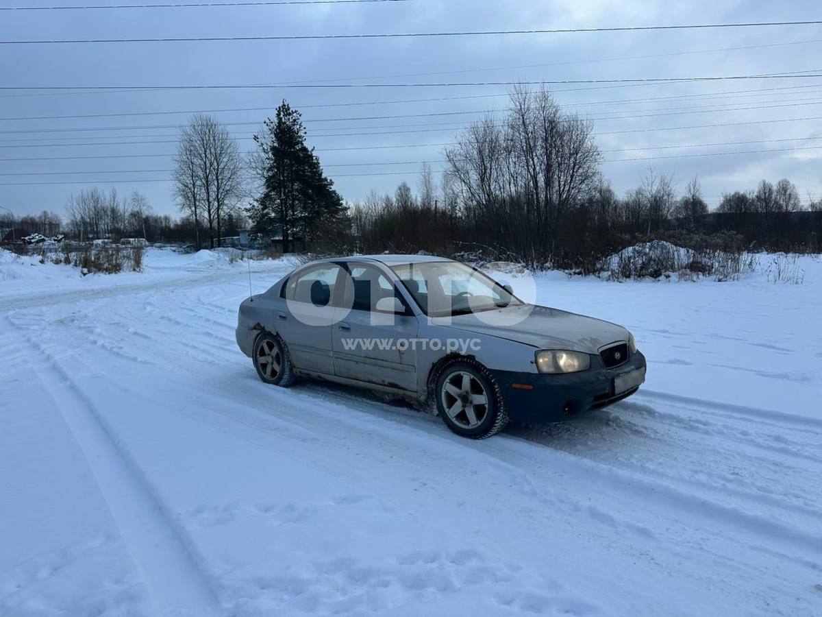 Hyundai Elantra III (XD) седан продажа 3
