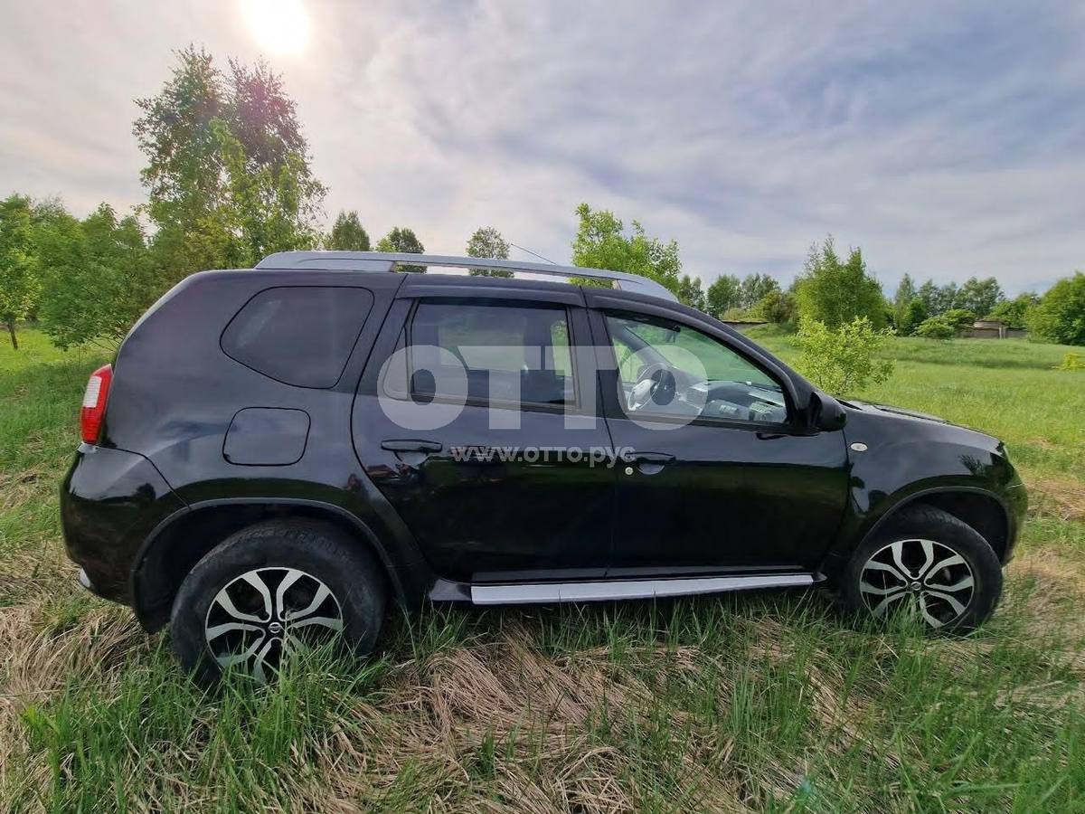 Nissan Terrano III (D10) внедорожник 5 дв. продажа 4