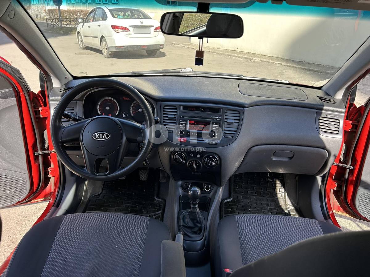 Kia Rio II Рестайлинг хэтчбек 5 дв. продажа 6