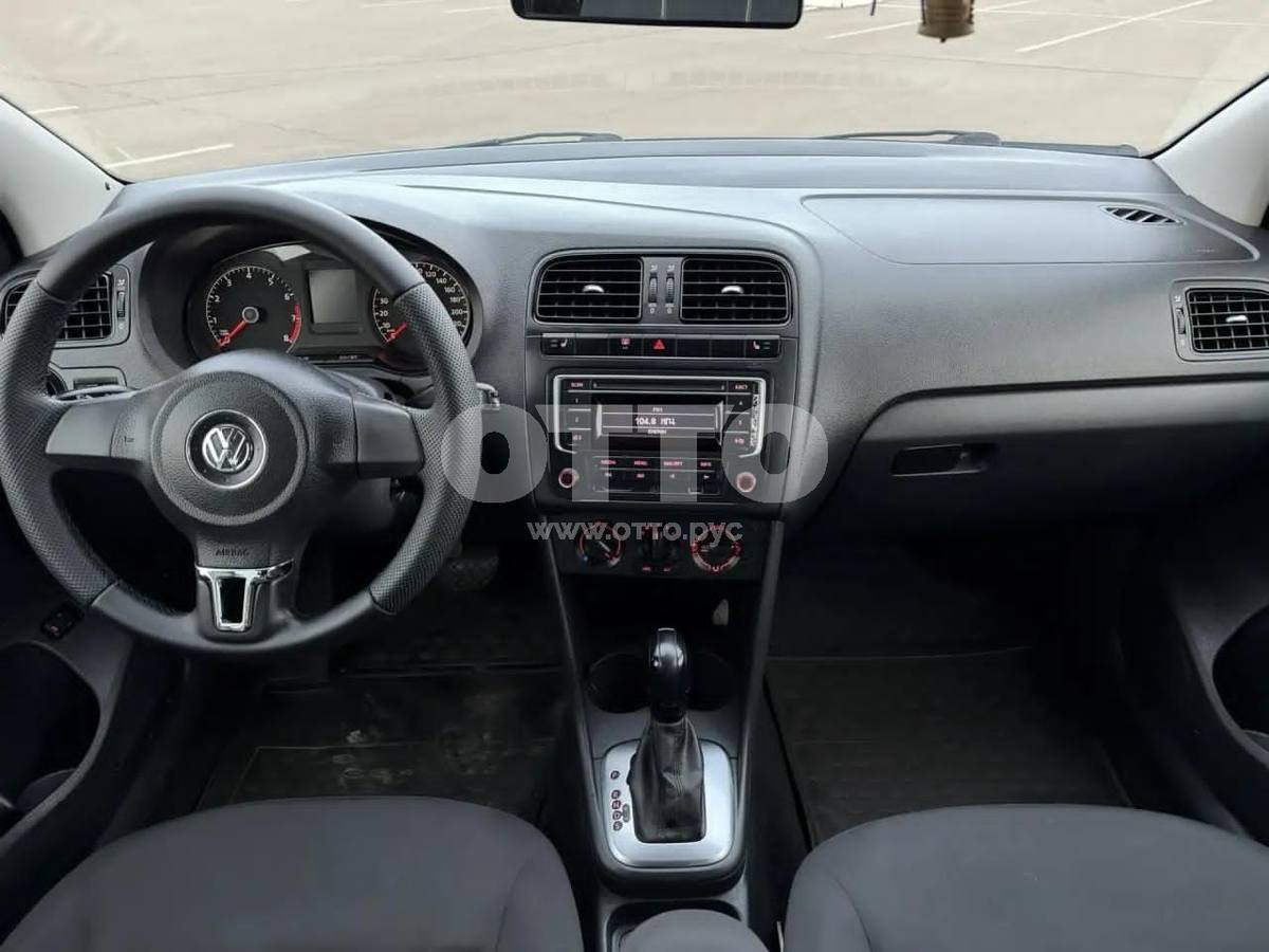 Volkswagen Polo V седан продажа 5