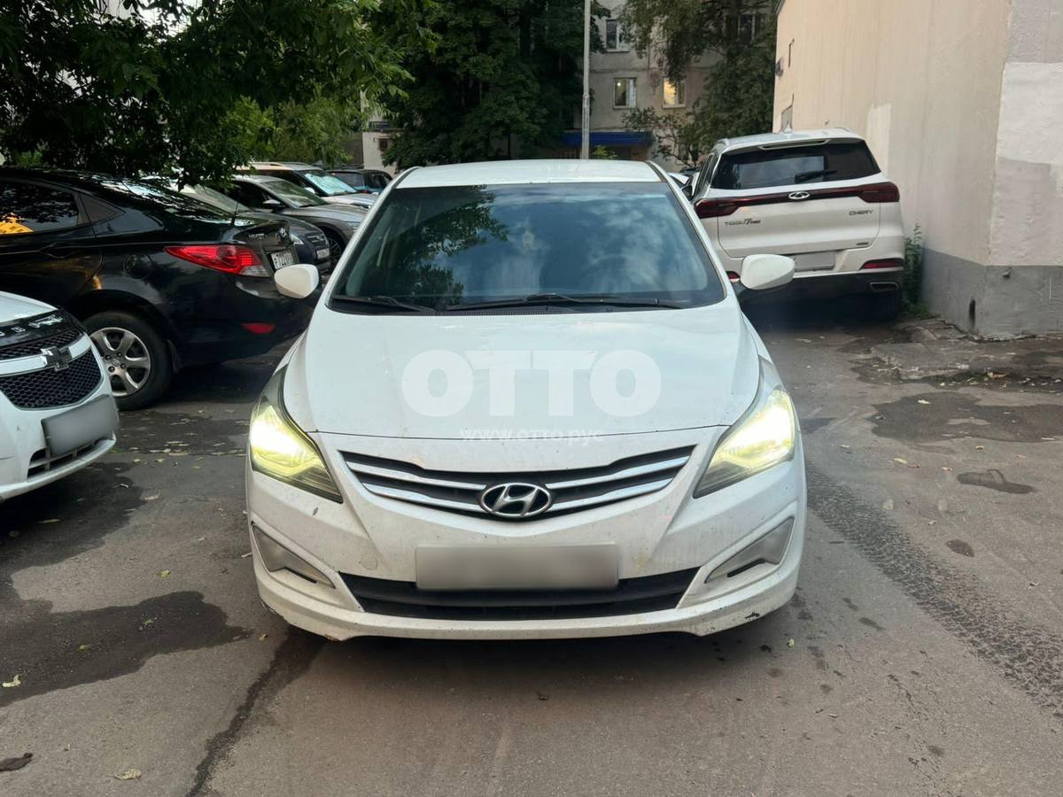 Hyundai Solaris I Рестайлинг седан продажа 3