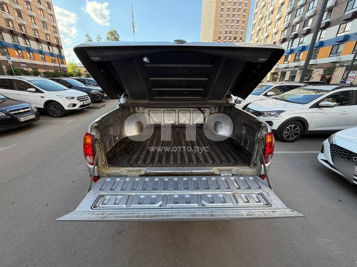 Mitsubishi L200 IV пикап двойная кабина продажа 5