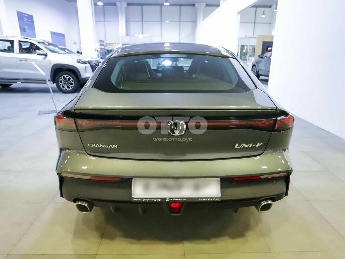 Changan UNI-V I Рестайлинг лифтбек продажа 4