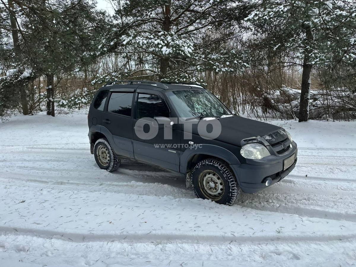 Chevrolet Niva I Рестайлинг внедорожник 5 дв. продажа