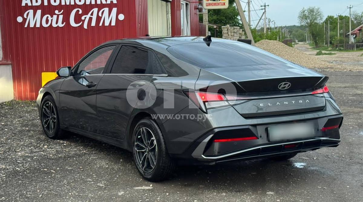 Hyundai Elantra VII (CN7) Рестайлинг седан продажа 3