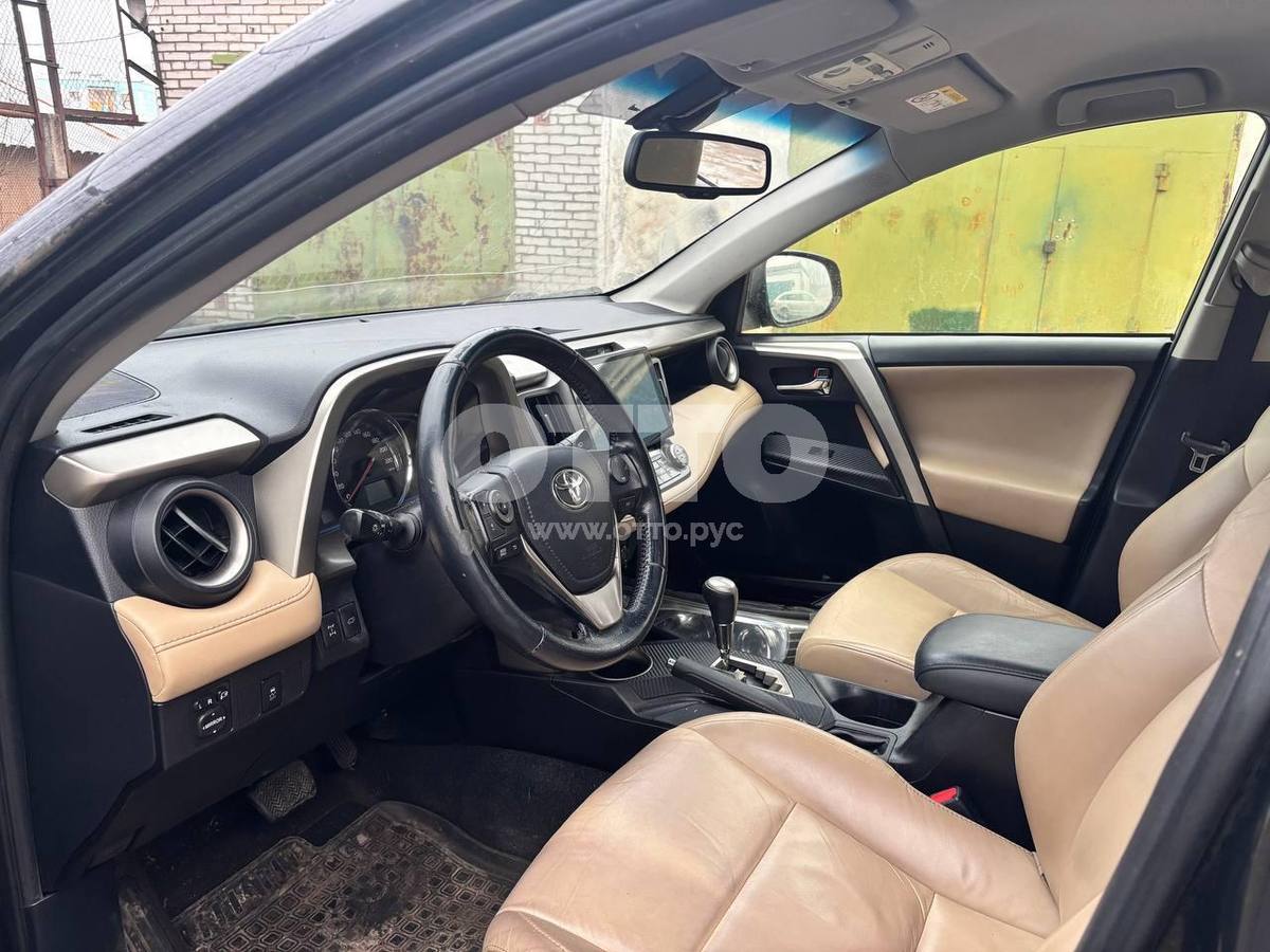 Toyota RAV4 IV (XA40) внедорожник 5 дв. продажа 2
