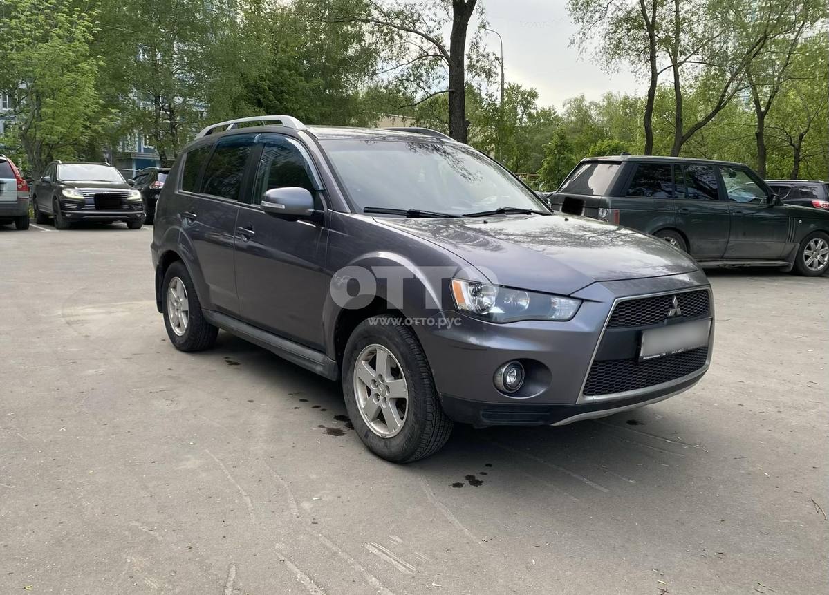 Mitsubishi Outlander II Рестайлинг внедорожник 5 дв. продажа 3