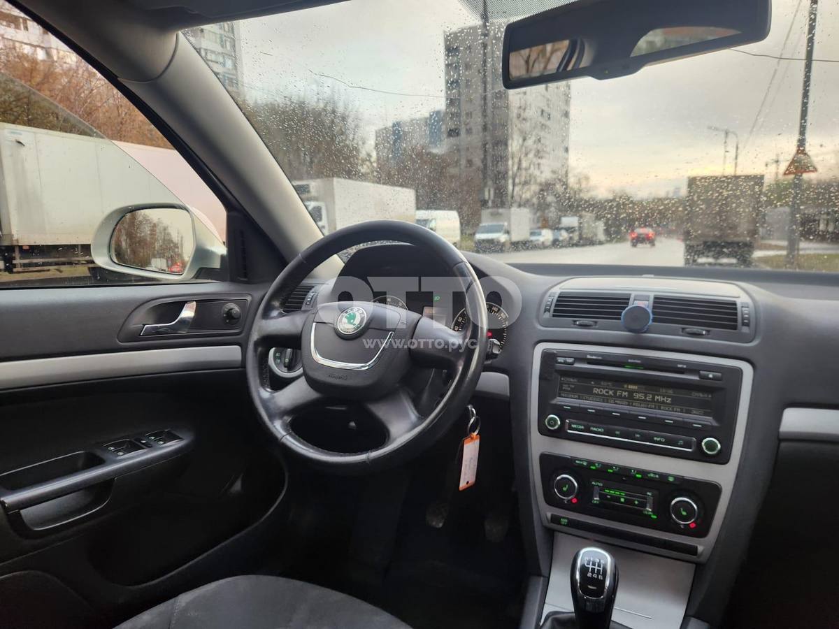 Skoda Octavia II (A5) Рестайлинг лифтбек продажа 6
