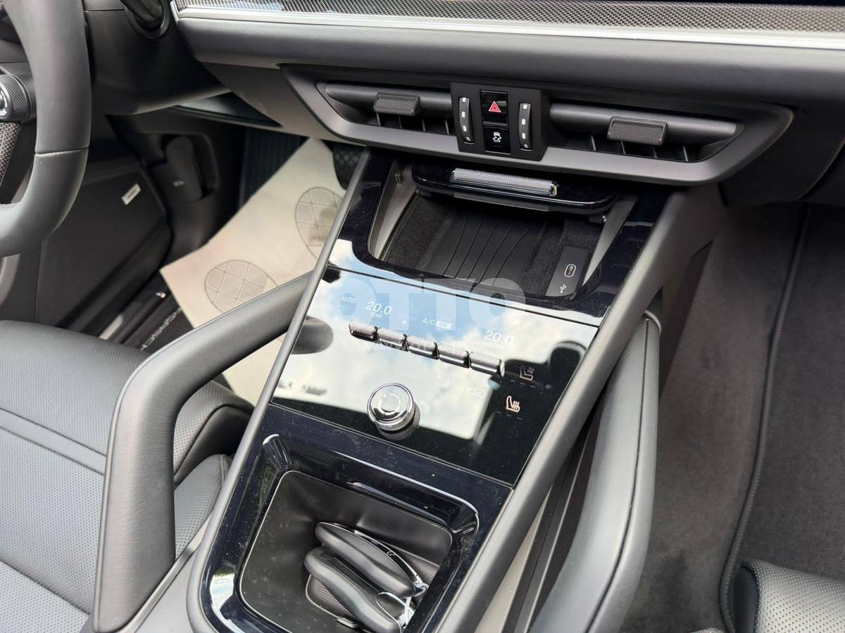 Porsche Cayenne III Рестайлинг внедорожник 5 дв. продажа 6